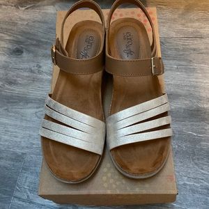 Eurosoft sandals women’s size 9